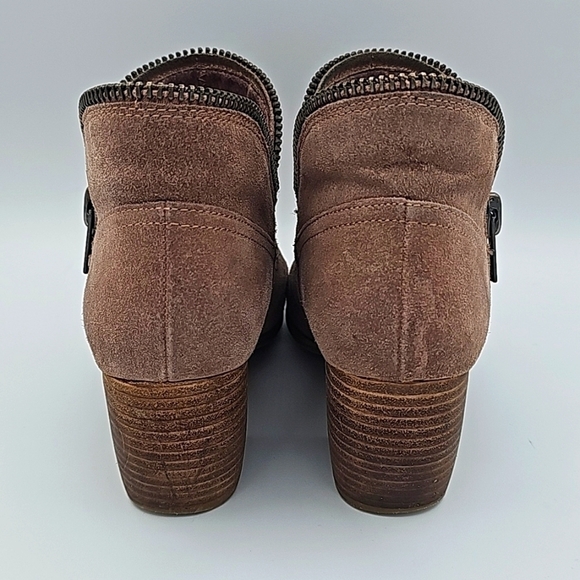 CHINESE Laundry Strawberry Field Ankle Booties Dusty Rose/ Blush 7.5 - Picture 3 of 8